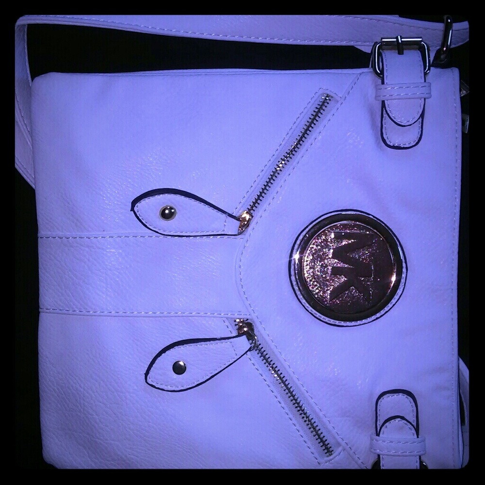 Michael Korrs purse